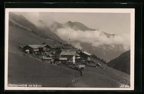 AK Praxmar im Sellraintal, Berghütten auf Weidelandschaft
