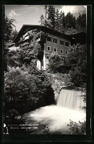 AK Stumm im Zillertal, Gasthof Merzenklamm mit Wehr