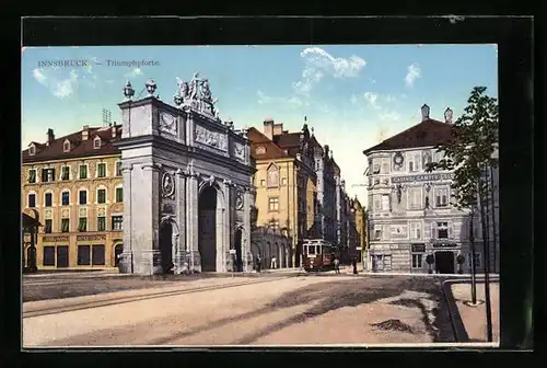 AK Innsbruck, Triumphpforte mit Strassenbahn