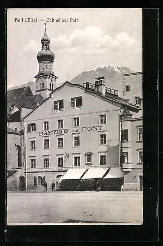 AK Hall i. T., Gasthof zur Post von der Strasse gesehen