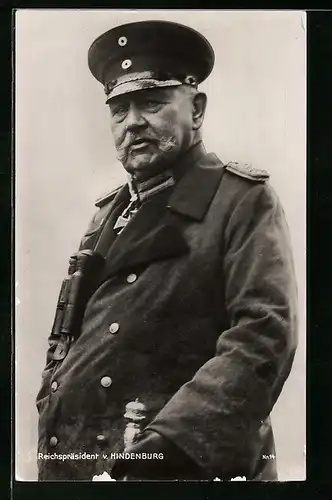 AK Portrait Paul von Hindenburg in Uniform