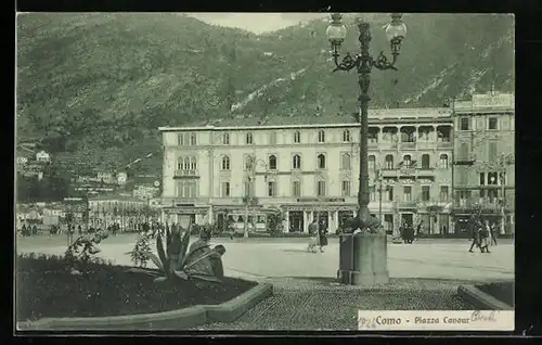 AK Como, Piazza Cavour