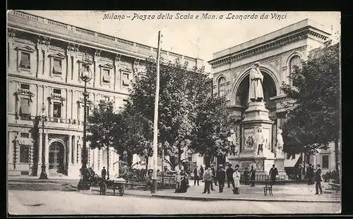 AK Milano, Piazza della Scala e Mon. a Leonardo da Vinci