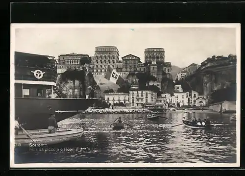 AK Sorrento, Marina piccola e Hotel Vittoria