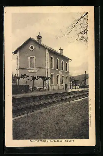 AK Saint-Cyprien, La Gare