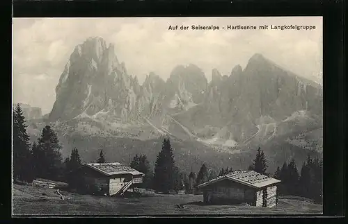 AK Seiseralpe, Ortspartie mit Hartlsenne und Langkofelgruppe