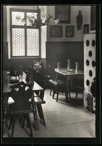 AK Brixen, Gasthaus Künstlerstübele Finsterwirt in der Domgasse 3, Innenansicht