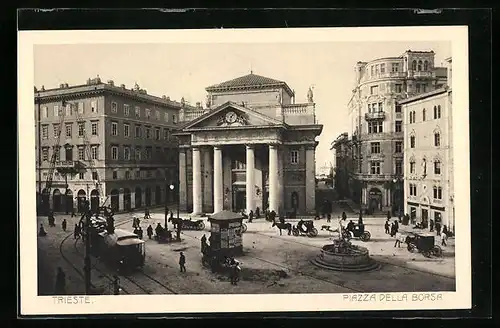 AK Trieste, Piazza della Borsa, Strassenbahn