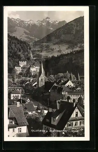 AK Feldkirch, Ortsansicht mit Kirche, Blick zur Gurtisspitze