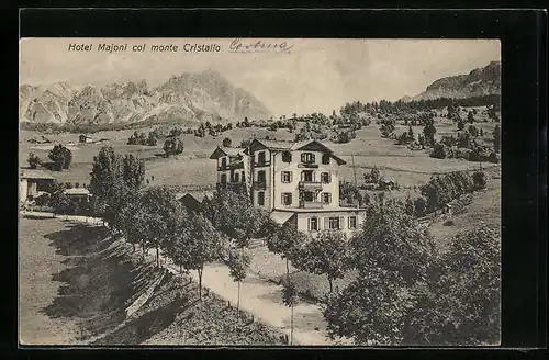 AK Cortina, Hotel Majoni col monte Cristallo