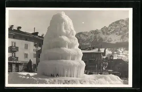 AK Cortina, Vereister Brunnen