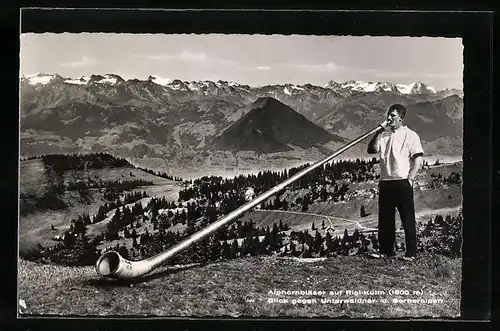 AK Rigi-Kulm, Alphornbläser, Blick gegen Unterwaldner- und Berneralpen