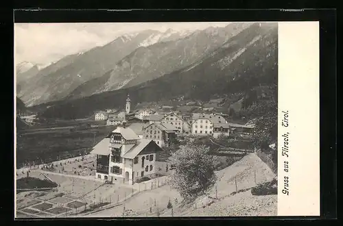 AK Flirsch, Ortsansicht aus der Vogelschau mit Bergblick