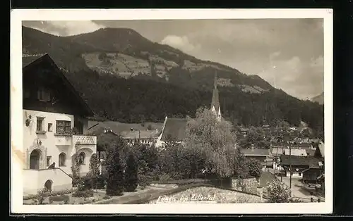 AK Fügen / Zillertal, Ortspartie mit Strassenblick