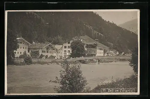AK Zell im Zillertal, Häuserpartie am Fluss