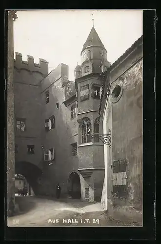 AK Hall, Strassenpartie mit Tor