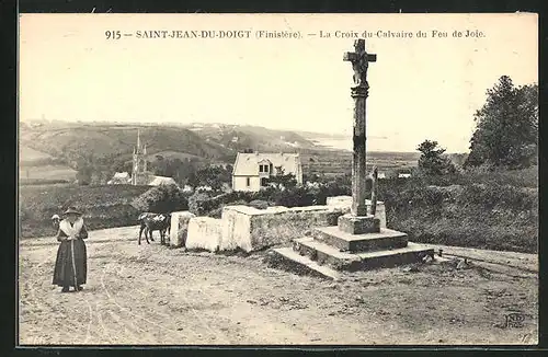 AK Saint-Jean-du-Doigt, La Croix du Calvaire du Feu de Joie