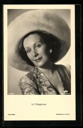 AK Schauspielerin Lil Dagover mit einem grossen Hut