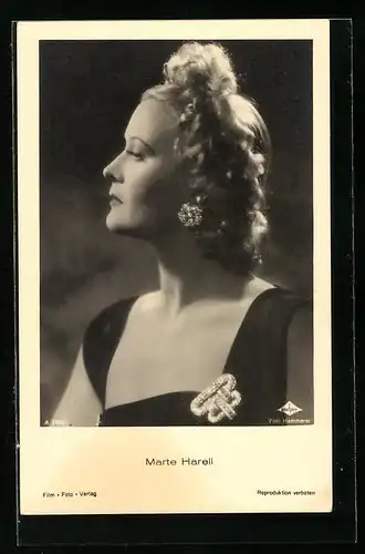 AK Schauspielerin Marte Harell mit einem stolzen Blick zur Seite