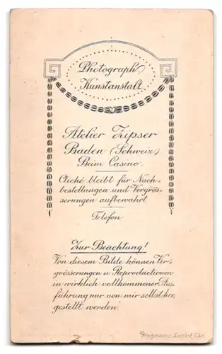 Fotografie Atelier Zipser, Baden, Beim Casino, Junger Mann mit Oberlippenbart und Fliege