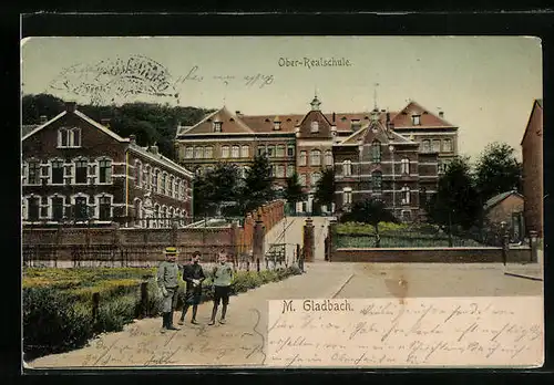 AK M. Gladbach, Ober-Realschule mit drei Jungen