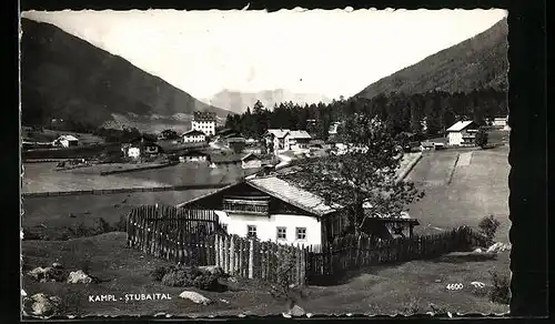 AK Kampl /Stubaital, Ortspartie mit Bergen