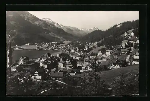 AK St. Moritz, Ortsansicht mit See und Bergkette