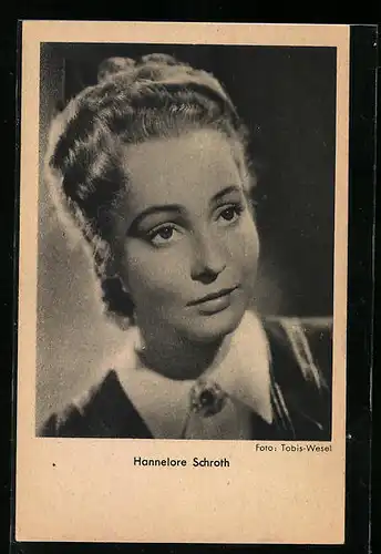 AK Schauspielerin Hannelorre Schroth in schwarzweiss fotografiert