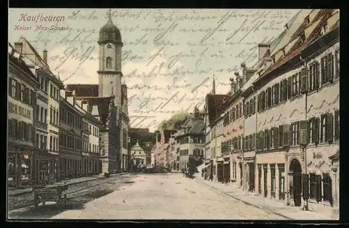 AK Kaufbeuren, Kaiser Max-Strasse mit Weinstube und Kirche