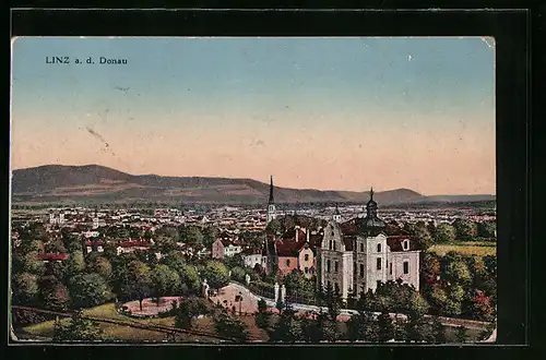 AK Linz a.d. Donau, Ortspartie mit Kirche