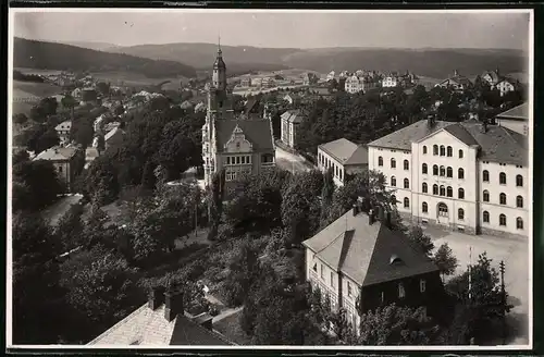 Fotografie Brück & Sohn Meissen, Ansicht Eibenstock i. Erzg., Blick auf die Stadt mit der Stadtkirche