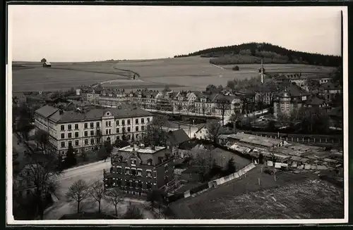 Fotografie Brück & Sohn Meissen, Ansicht Geyer i. Erzg., Blick in den Ort mit dem Postamt