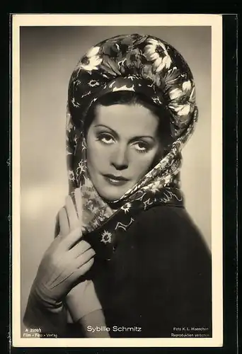 AK Schauspielerin Sybille Schmitz in schwarzweiss fotografiert