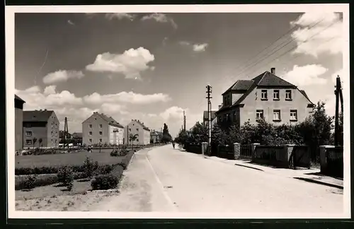 Fotografie Brück & Sohn Meissen, Ansicht Gröditz, Partie in der Prösener Strasse mit Neubauten