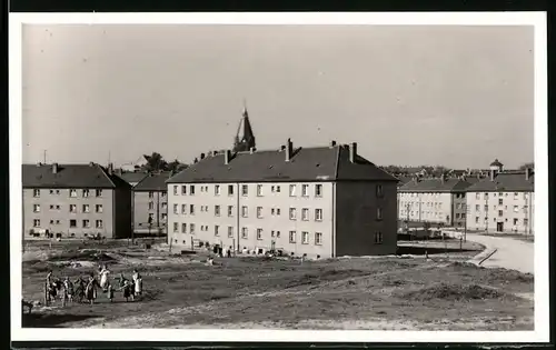 Fotografie Brück & Sohn Meissen, Ansicht Riesa / Elbe, Neuebausiedlung Neue Siedlung