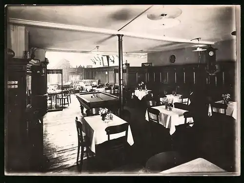 Fotografie Brück & Sohn Meissen, Ansicht Riesa, Gastzimmer im Gasthof Elbterasse