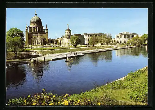 AK Potsdam, Uferpromenade mit Gebäudepanorama