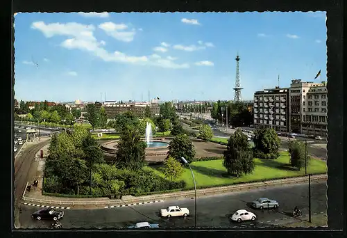 AK Berlin, Theodor-Heuss-Platz mit Springbrunnen