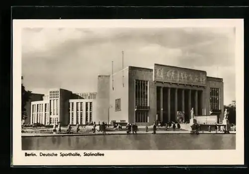 AK Berlin, Deutsche Sporthalle an der Stalinallee