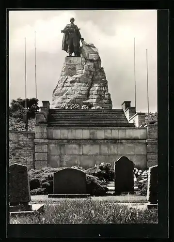 AK Seelow, Gedenkstätte Seelower Höhen, Ehrenmal