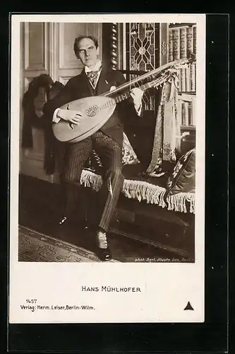 AK Schauspieler Hans Mühlhofer in schwarzweiss fotografiert