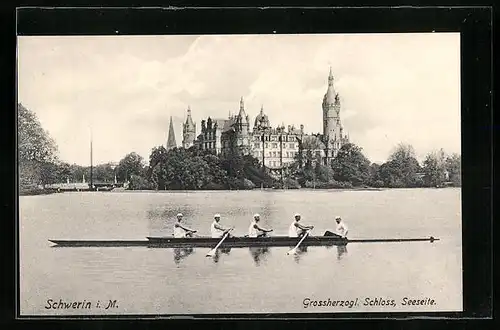 AK Schwerin i. M., Grossherzogl. Schloss, Seeseite