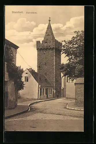 AK Stassfurt, Eulenturm mit Strassenpartie