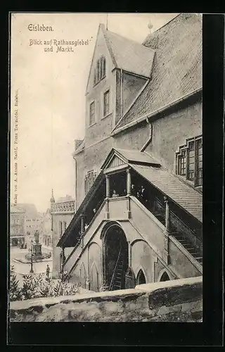 AK Eisleben, Blick auf Rathausgiebel und Markt