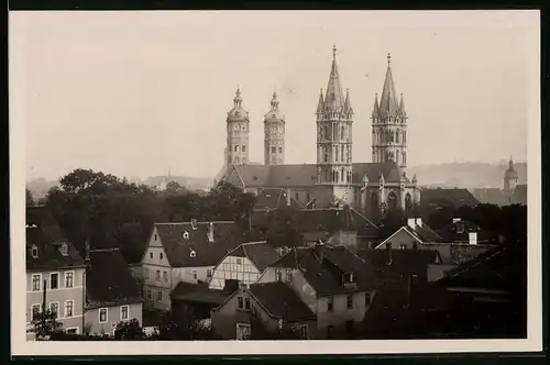 Fotografie Brück & Sohn Meissen, Ansicht Naumburg / Saale, Blick über die Dächer zum Dom