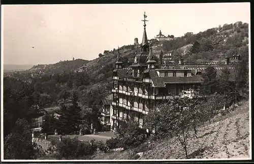 Fotografie Brück & Sohn Meissen, Ansicht Radebeul, Blick auf das Bilz Sanatorium