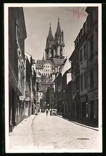 Fotografie Brück & Sohn Meissen, Ansicht Meissen i. Sa., Blick in die Burgstrasse mit Geschäften