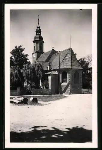 Fotografie Brück & Sohn Meissen, Ansicht Glaubitz, Partie an der Kirche, Rückansicht