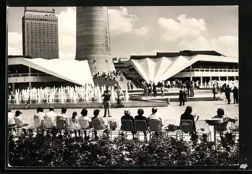 AK Berlin, Kaskaden am Fernseh- und UKW-Turm der Deutschen Post Berlin