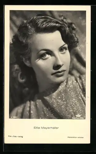 AK Schauspielerin Elfie Mayerhofer in schwarzweiss fotografiert
